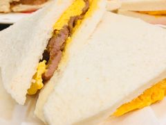 牛肉鸡蛋三文治-义顺牛奶公司(庇利金街店)
