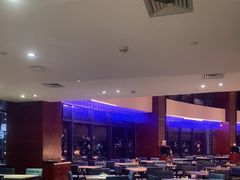 -华强广场酒店-椰香高空自助餐厅