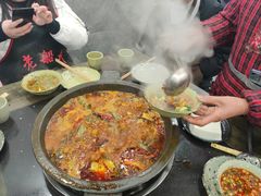 -老船夫石锅苗苗鱼·老字号(三道堰总店)