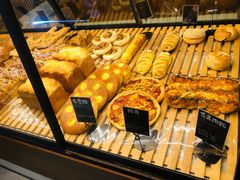 -Dough&Joe团憩(瑞虹天地月亮湾店)