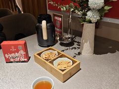 -有红鸡毛店·川菜(建设路店)