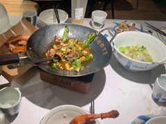 -费大厨辣椒炒肉(高铁吾悦广场店)