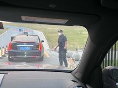 -梅赛德斯奔驰文化中心·停车场