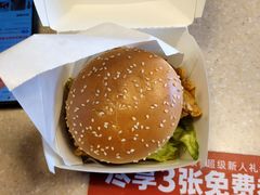-肯德基(盘龙奥莱店)