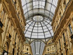 -埃马努埃莱二世拱廊