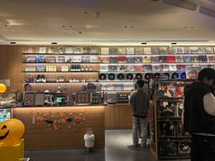 -黑胶星球(华发中城商都店)