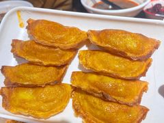 -爆炸头阿姨小四川正宗川味小吃(无任何分店)