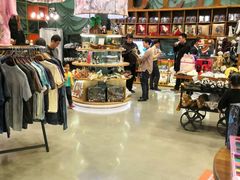 -Behring World of Animals(上海自然博物馆店)