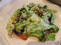 黑松露椰子油炒杂菜-闻见中国海南菜(K11店)