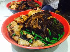 -小龙大肉面馆