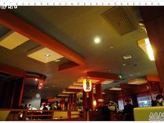 大堂-仓桥家·焗寿司·锅物(光谷步行街店)