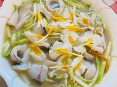 -龙桥私厨·姜花菊花过桥鱼·顺德菜(容桂店)