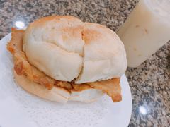 猪扒包-新鸿发咖啡美食