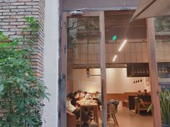 门面-VESH COFFEE(定西路店)