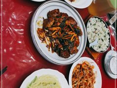 -侬佳蒸菜馆(听潮店)