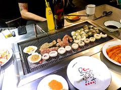 -马路牙子地桌烤肉(工体店)