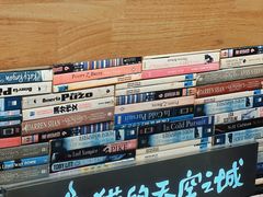 -猫的天空之城概念书店(杭州南宋御街店)