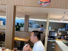 -豪客来牛排(人民东路店)