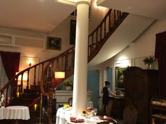 -La Villa French Restaurant