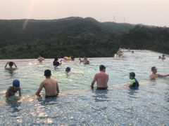 -清远熹乐谷温泉度假酒店
