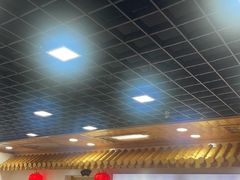 -屯老二农家铁锅炖·行业领军者(梅江店)