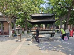 -护国法轮寺