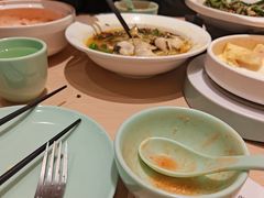 -吕氏疙瘩汤·新派鲁菜(芝罘万达店)