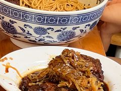 红烧大排-沪西老弄堂面馆(定西路店)