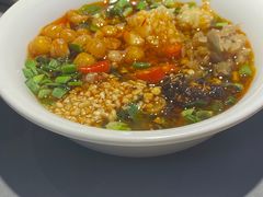 -吃城都·鱼蛙火锅(西玉龙街店)