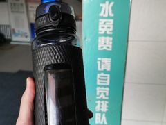 -凌海服务区-停车场