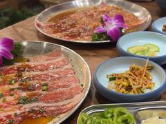 -明洞阿姨·韩式酱蟹烤肉·创意料理(三元桥店)