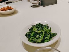 -梅花香里大酒店(郁金香路店)