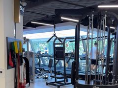 -超鹿运动(达信大厦店)