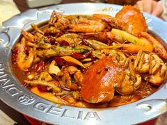 -胖哥俩肉蟹煲(杭州大厦中央广场店)
