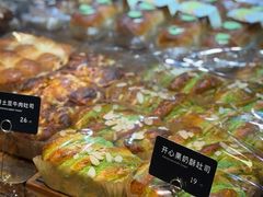-红跑车蛋糕世界(网巾市店)