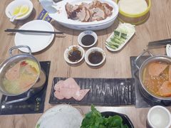 -龙聚德北京烤鸭(沙坪坝华宇A馆店)