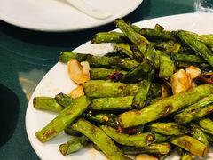 -广东仔港式茶餐厅(银泰店)