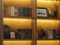 -缦咖电竞酒店(北京鸟巢红军营地铁站店)