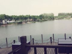 酒吧外景-湖景温泉