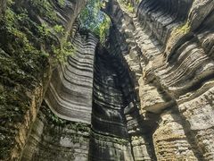 -梭布垭石林景区