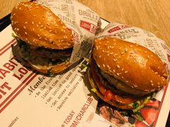 -The Habit Burger Grill 哈比特汉堡(复兴soho店)