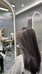 -Tloml salon
