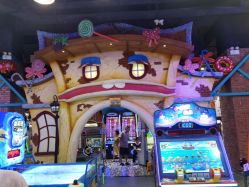-卡通尼乐园(重庆南坪协信星光店)