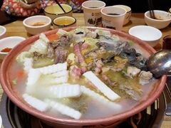 -阿婆情腊排骨火锅(金虹路店)