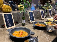 -齐河孔雀王温泉酒店·金孔雀自助百汇