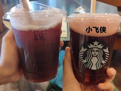 冰摇红梅黑加仑-星巴克臻选(深圳龙岗万科店)