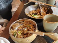 -菌自由丨野生菌火锅特色庭院餐厅(丽江古城店)