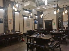 大堂-仁虎老火锅(黄泥磅店)