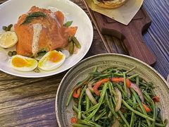 -The BREW·酿餐厅(浦东嘉里大酒店)