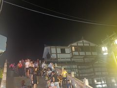 -南门头上美食街